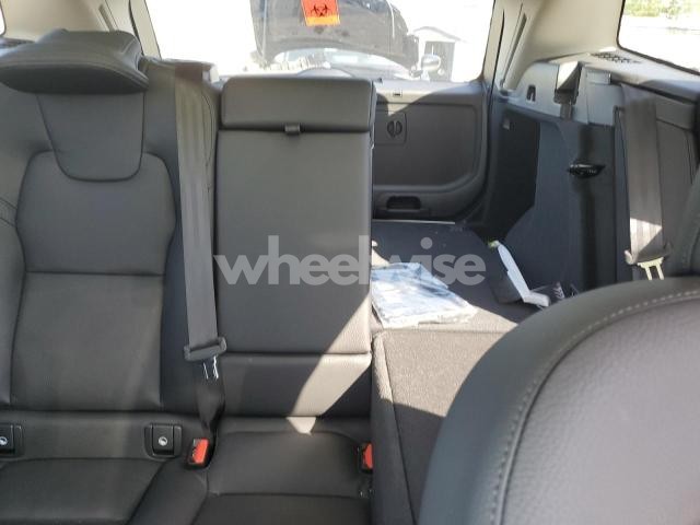 Photo 12 of 2025 VOLVO XC60 PLUS (VIN YV4M12RC6S1183115)