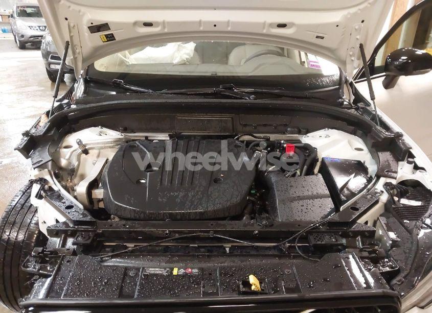 Photo 10 of 2025 Volvo Xc60 B5 PLUS (VIN YV4M12RCXS1032908)