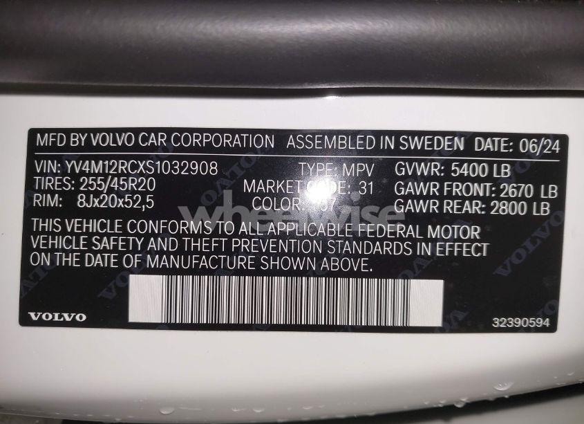 Photo 9 of 2025 Volvo Xc60 B5 PLUS (VIN YV4M12RCXS1032908)