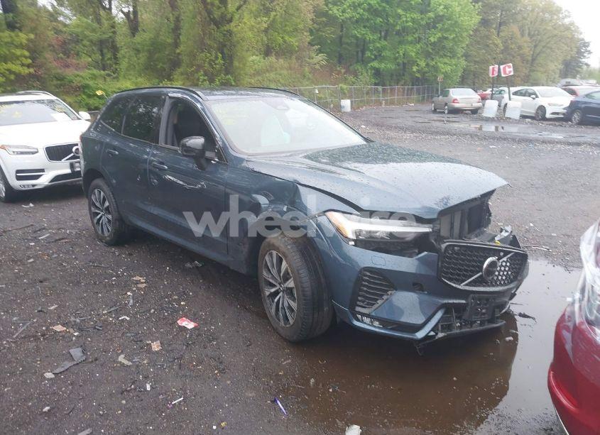 2025 Volvo Xc60 B5 CORE (VIN YV4M12RJ5S1019238) main photo