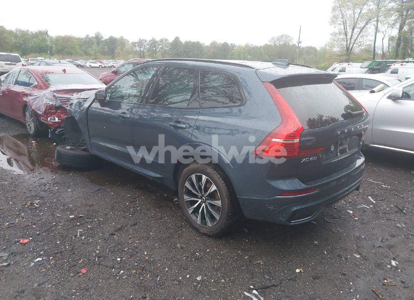 Photo 3 of 2025 Volvo Xc60 B5 CORE (VIN YV4M12RJ5S1019238)