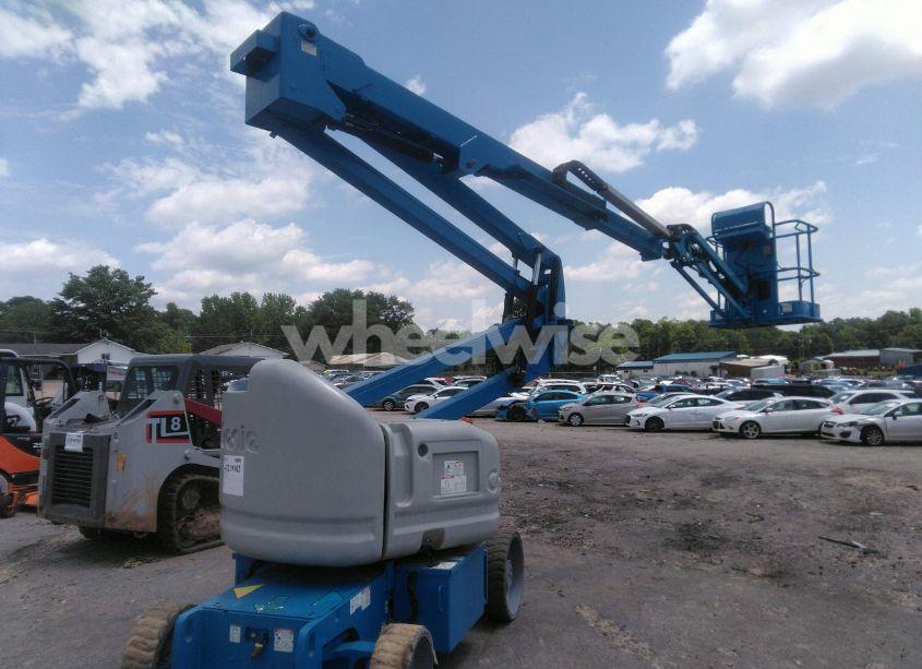 Photo 15 of 2014 Genie Z-40/23n RJ LIFT (VIN Z40N142502)