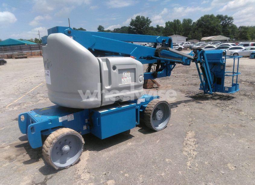 Photo 4 of 2014 Genie Z-40/23n RJ LIFT (VIN Z40N142502)