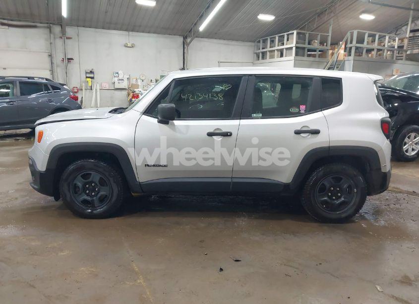 Photo 14 of 2017 Jeep Renegade SPORT FWD (VIN ZACCJAAB0HPG15296)