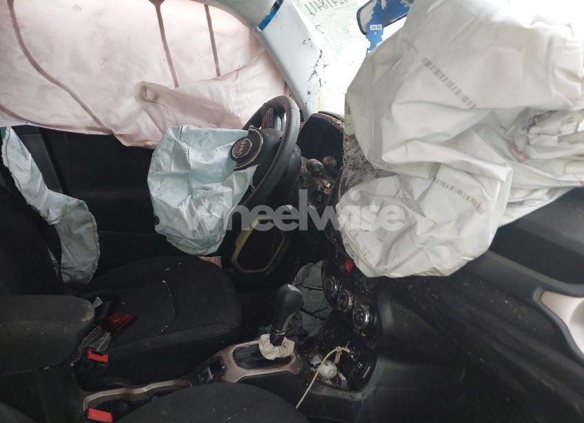 Photo 5 of 2017 Jeep Renegade SPORT FWD (VIN ZACCJAAB9HPE50588)