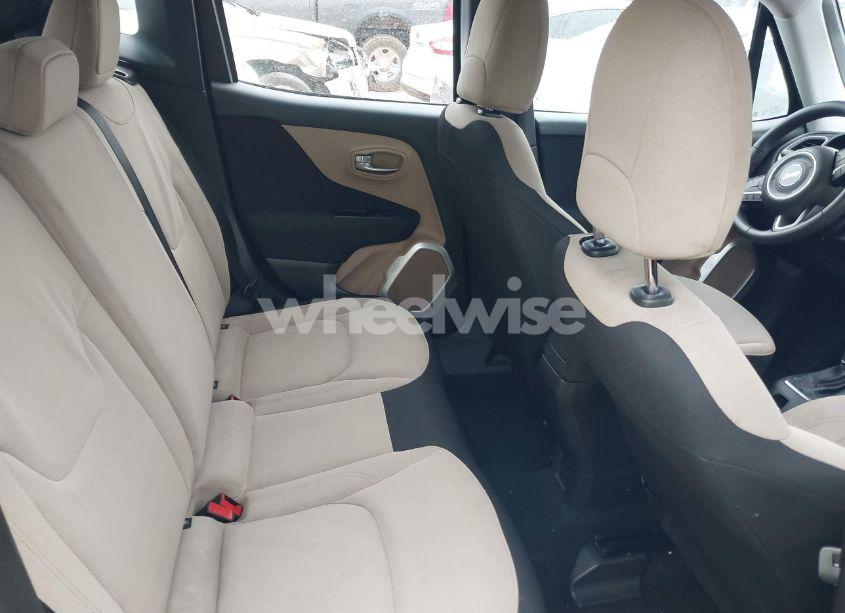 Photo 8 of 2018 Jeep Renegade SPORT FWD (VIN ZACCJAAB9JPG81478)