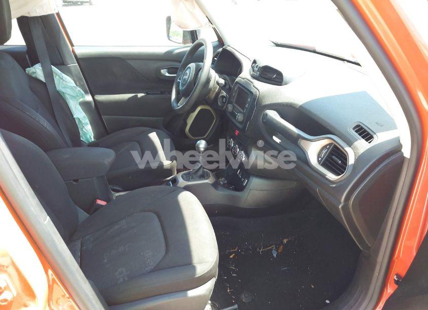 Photo 5 of 2017 Jeep Renegade SPORT FWD (VIN ZACCJAAH1HPE94654)