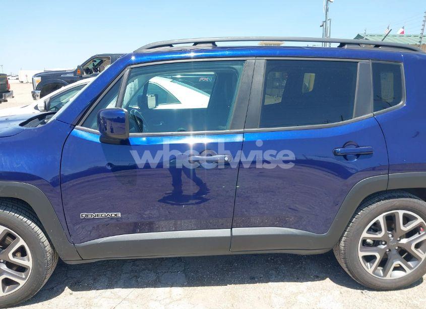 Photo 14 of 2017 Jeep Renegade LATITUDE FWD (VIN ZACCJABB0HPG37040)