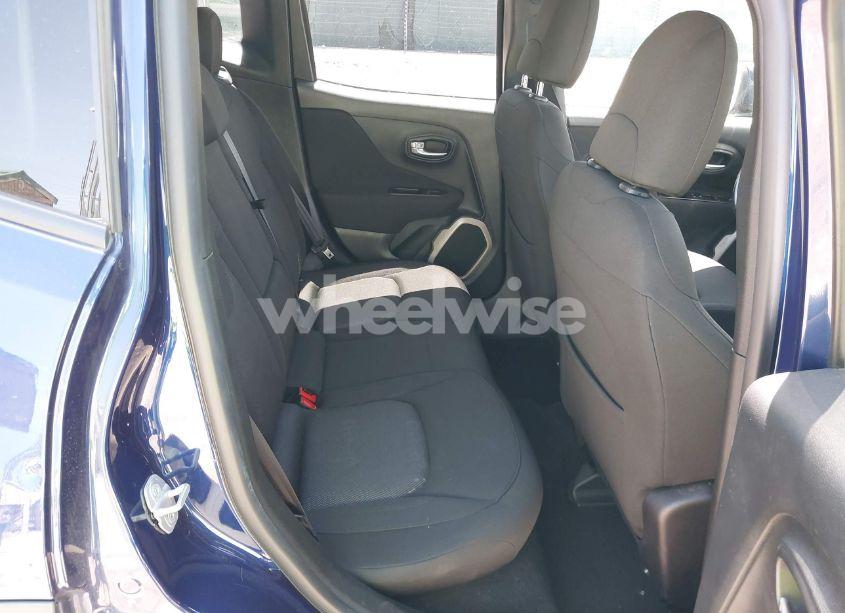 Photo 8 of 2017 Jeep Renegade LATITUDE FWD (VIN ZACCJABB0HPG37040)