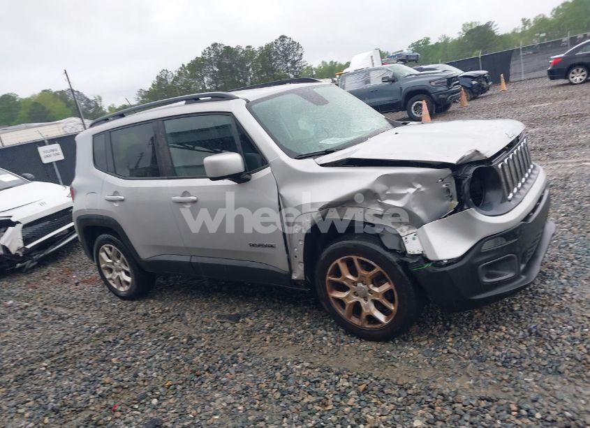 Photo 13 of 2017 Jeep Renegade LATITUDE FWD (VIN ZACCJABB1HPF16811)