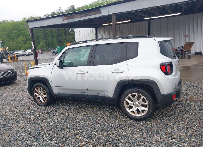 Photo 14 of 2017 Jeep Renegade LATITUDE FWD (VIN ZACCJABB1HPF16811)