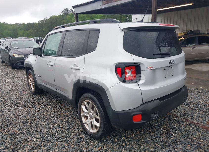 Photo 3 of 2017 Jeep Renegade LATITUDE FWD (VIN ZACCJABB1HPF16811)
