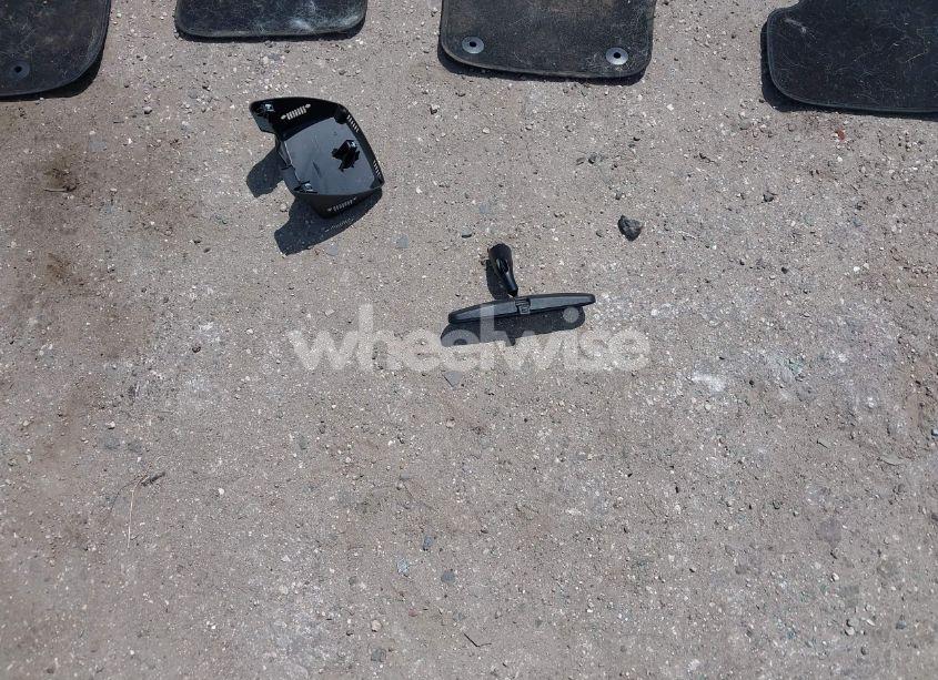 Photo 12 of 2017 Jeep Renegade LATITUDE FWD (VIN ZACCJABB1HPG29285)