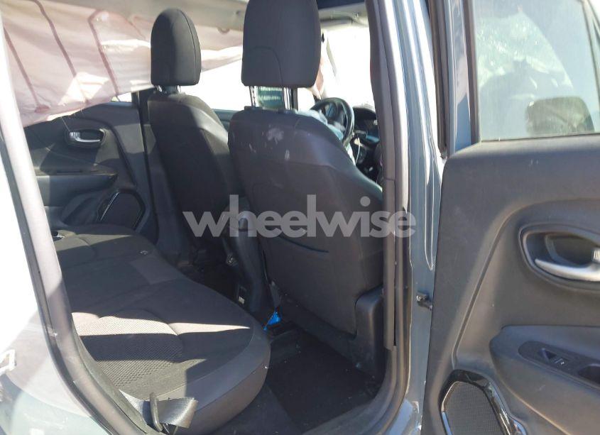 Photo 8 of 2018 Jeep Renegade ALTITUDE FWD (VIN ZACCJABB1JPH59251)