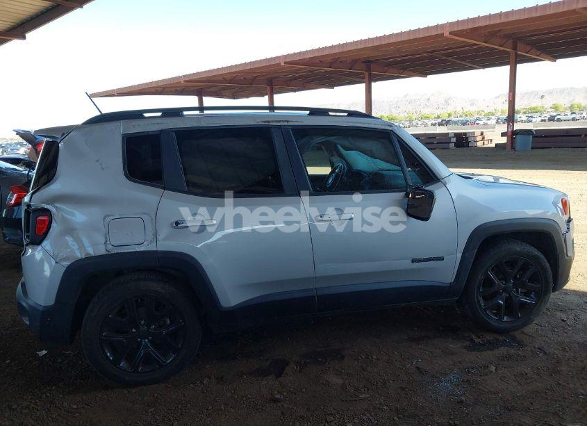 Photo 13 of 2017 Jeep Renegade ALTITUDE FWD (VIN ZACCJABB2HPE69479)