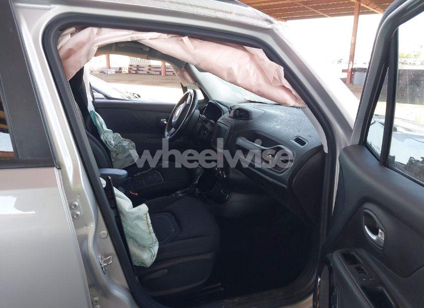 Photo 5 of 2017 Jeep Renegade ALTITUDE FWD (VIN ZACCJABB2HPE69479)