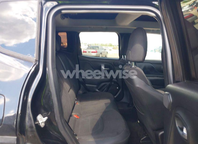 Photo 8 of 2017 Jeep Renegade ALTITUDE FWD (VIN ZACCJABB3HPG45259)