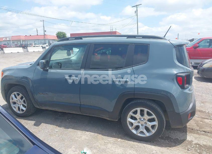 Photo 14 of 2017 Jeep Renegade LATITUDE FWD (VIN ZACCJABB4HPF76064)