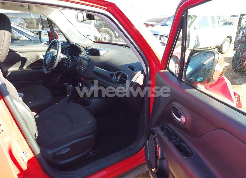 Photo 5 of 2017 Jeep Renegade ALTITUDE FWD (VIN ZACCJABB6HPF76261)