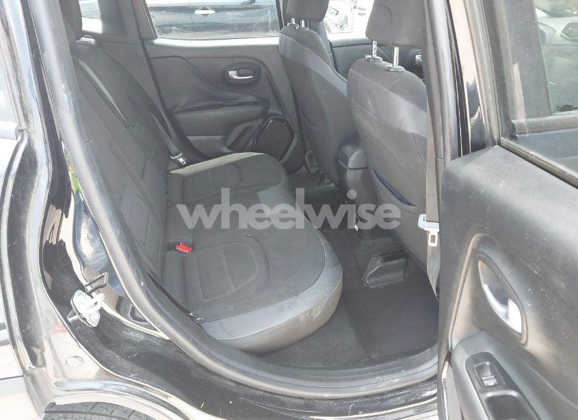 Photo 8 of 2017 Jeep Renegade ALTITUDE FWD (VIN ZACCJABB6HPG34806)