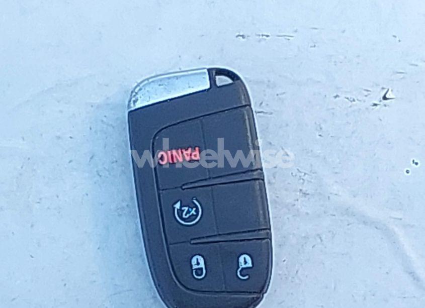 Photo 11 of 2017 Jeep Renegade LATITUDE FWD (VIN ZACCJABB7HPE56341)