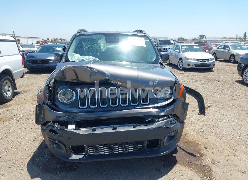 Photo 12 of 2017 Jeep Renegade LATITUDE FWD (VIN ZACCJABB7HPE56341)