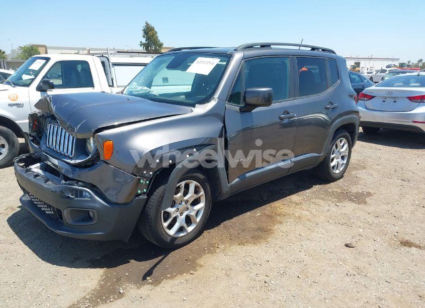 Photo 2 of 2017 Jeep Renegade LATITUDE FWD (VIN ZACCJABB7HPE56341)