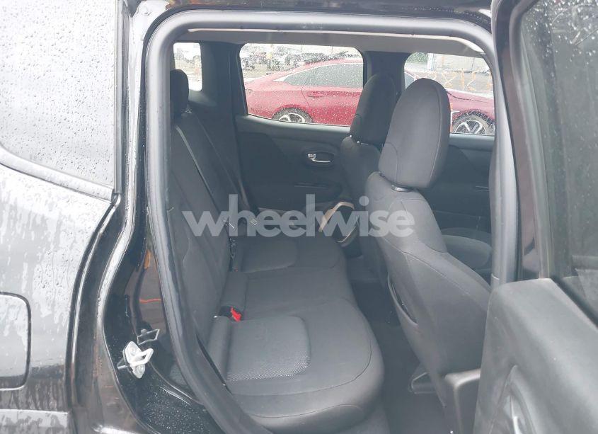 Photo 8 of 2017 Jeep Renegade LATITUDE FWD (VIN ZACCJABB8HPF84295)