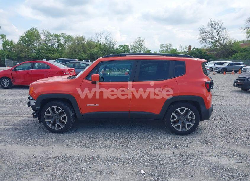 Photo 15 of 2017 Jeep Renegade LATITUDE FWD (VIN ZACCJABB9HPG37652)