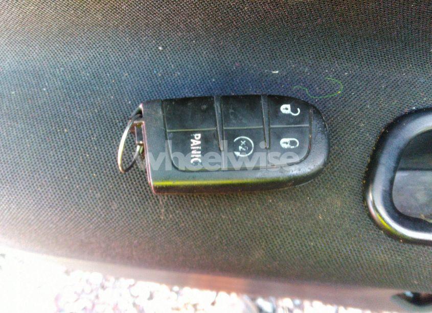 Photo 11 of 2017 Jeep Renegade LATITUDE FWD (VIN ZACCJABBXHPE71416)