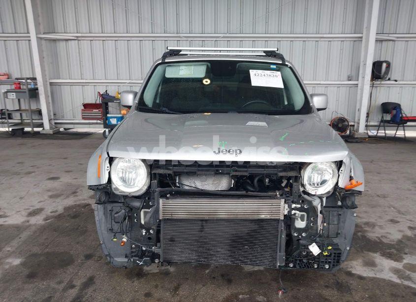 Photo 13 of 2016 Jeep Renegade LATITUDE (VIN ZACCJABT5GPC47624)