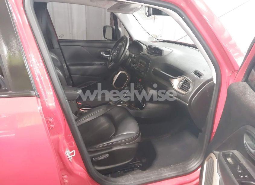 Photo 5 of 2017 Jeep Renegade LIMITED FWD (VIN ZACCJADB6HPF68464)