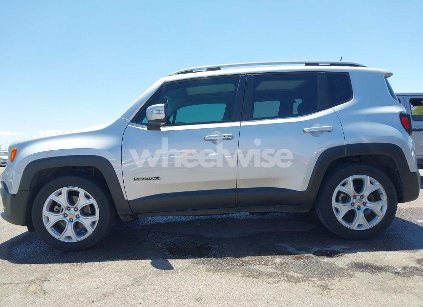 Photo 14 of 2018 Jeep Renegade LIMITED FWD (VIN ZACCJADB9JPH64484)