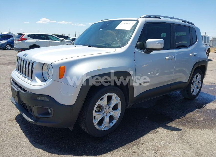 Photo 2 of 2018 Jeep Renegade LIMITED FWD (VIN ZACCJADB9JPH64484)