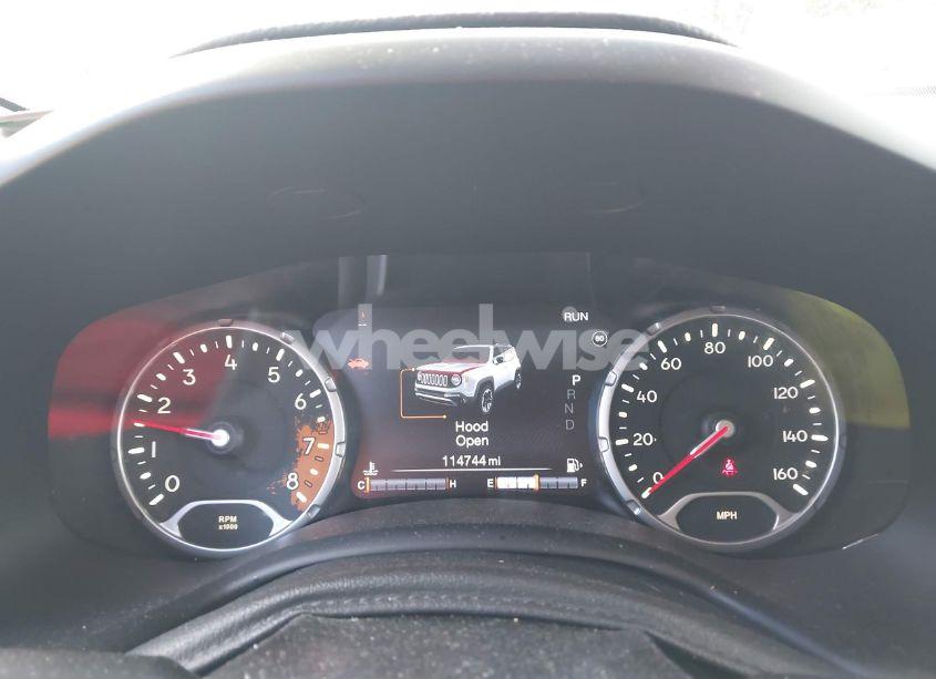 Photo 7 of 2016 Jeep Renegade LIMITED (VIN ZACCJADT0GPC88952)