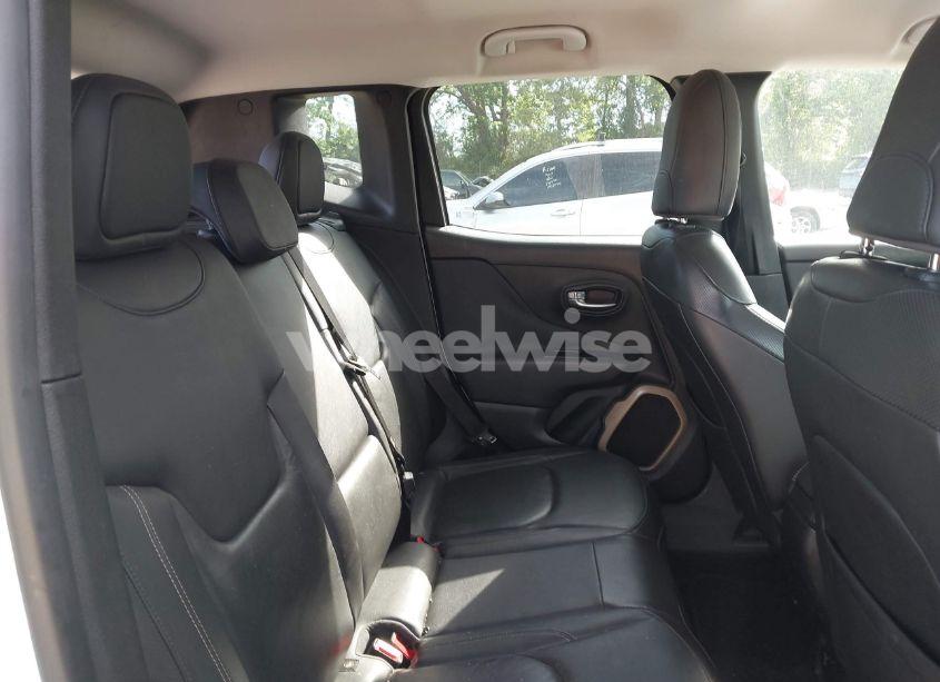 Photo 8 of 2016 Jeep Renegade LIMITED (VIN ZACCJADT0GPC88952)