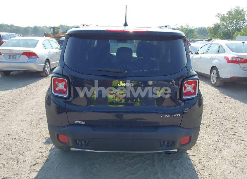 Photo 16 of 2015 Jeep Renegade LIMITED (VIN ZACCJADT2FPC18917)