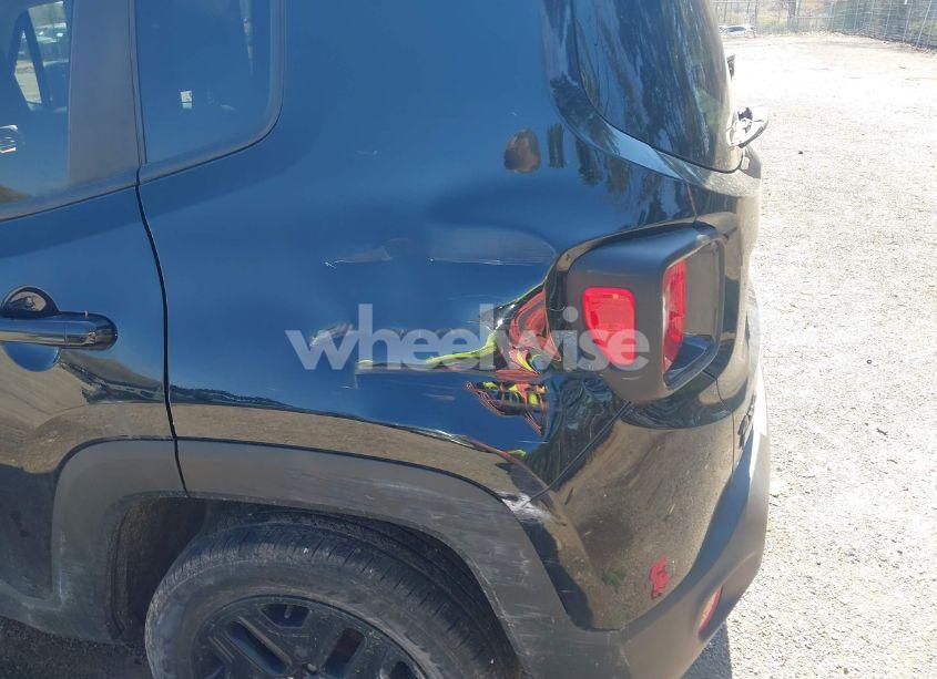 Photo 17 of 2018 Jeep Renegade UPLAND EDITION 4X4 (VIN ZACCJBAB1JPH59225)