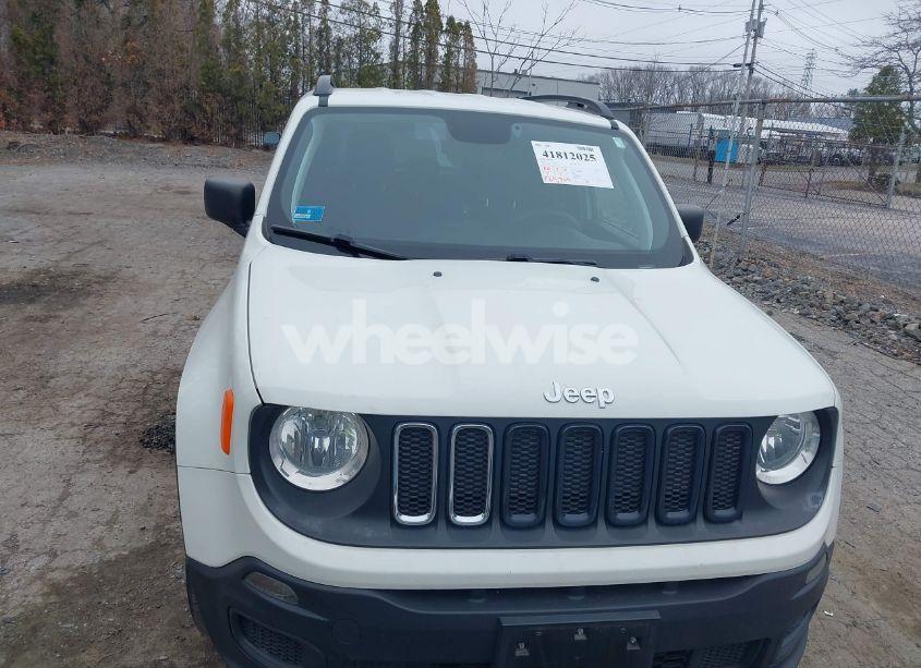 Photo 12 of 2018 Jeep Renegade SPORT 4X4 (VIN ZACCJBAB4JPG82141)