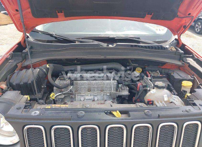 Photo 10 of 2017 Jeep Renegade SPORT 4X4 (VIN ZACCJBAB6HPE90195)