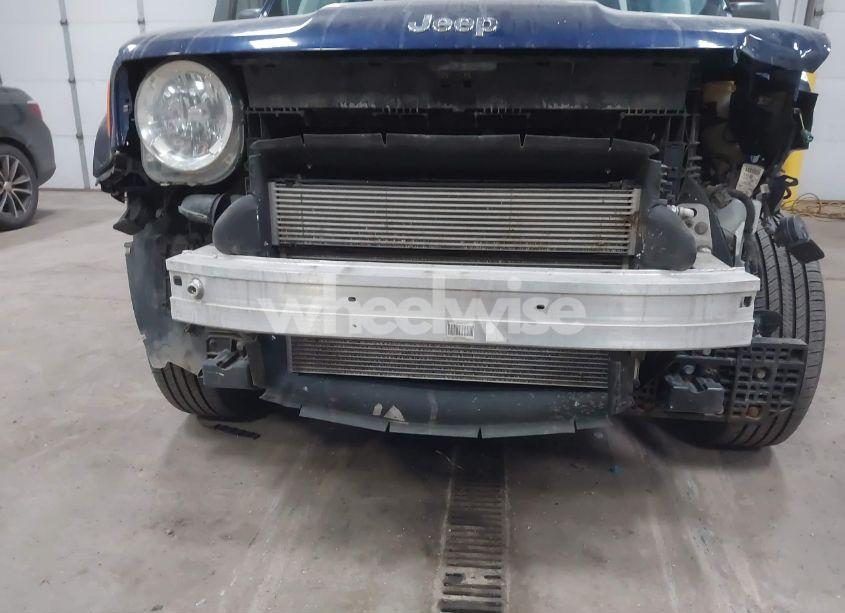 Photo 15 of 2018 Jeep Renegade SPORT 4X4 (VIN ZACCJBAB8JPG63818)