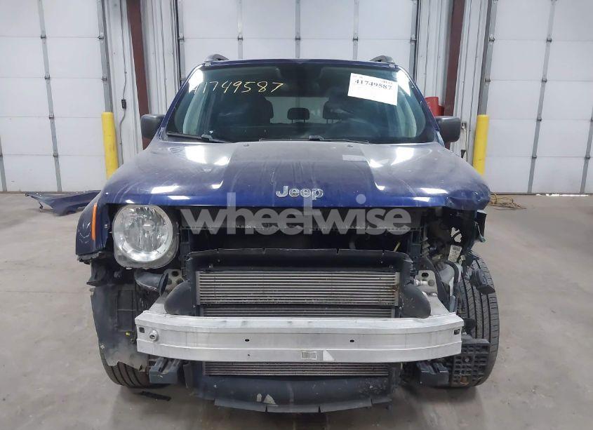 Photo 6 of 2018 Jeep Renegade SPORT 4X4 (VIN ZACCJBAB8JPG63818)