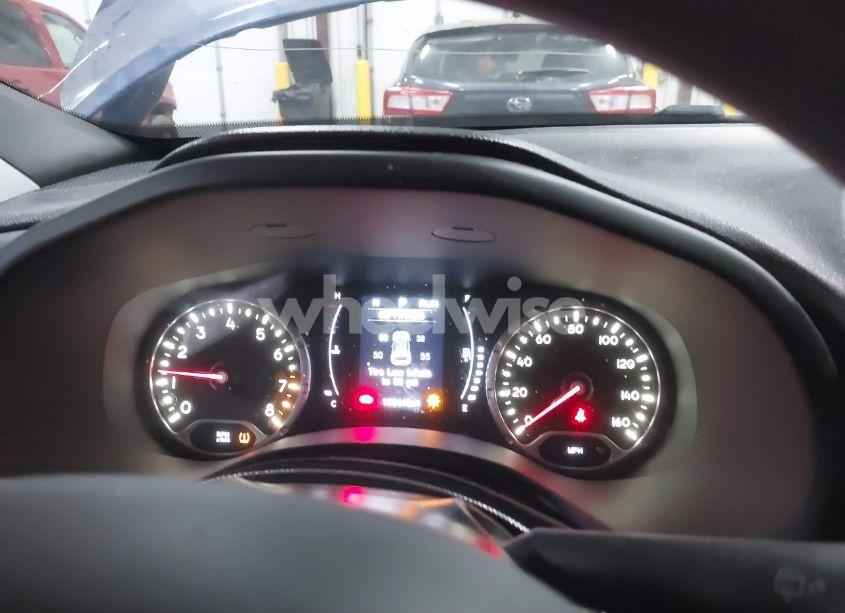 Photo 7 of 2018 Jeep Renegade SPORT 4X4 (VIN ZACCJBAB8JPG63818)