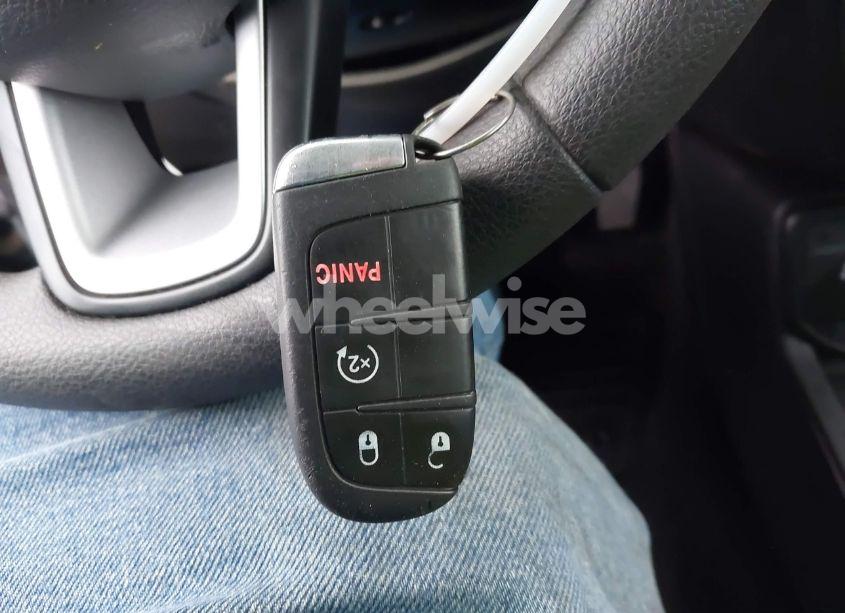 Photo 11 of 2018 Jeep Renegade SPORT 4X4 (VIN ZACCJBAB8JPH16677)