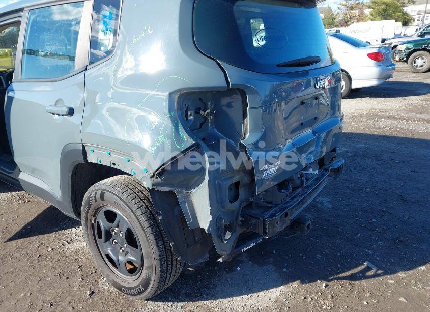 Photo 18 of 2017 Jeep Renegade SPORT (VIN ZACCJBABXHPE92290)