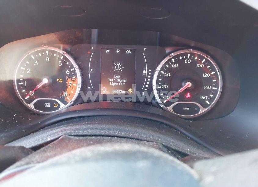 Photo 7 of 2017 Jeep Renegade SPORT (VIN ZACCJBABXHPE92290)