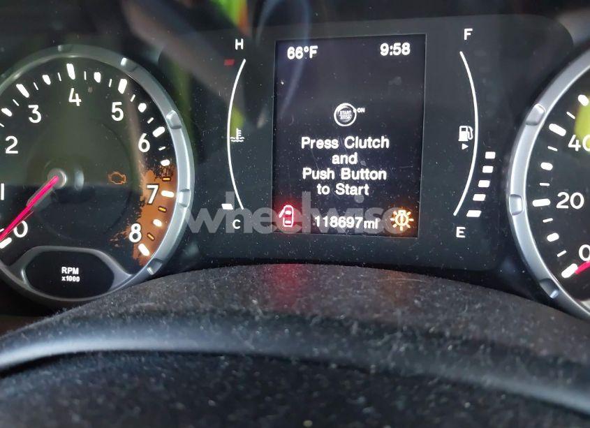 Photo 7 of 2017 Jeep Renegade SPORT 4X4 (VIN ZACCJBAH9HPG07336)