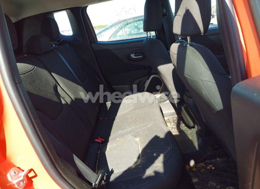 Photo 8 of 2017 Jeep Renegade SPORT 4X4 (VIN ZACCJBAH9HPG07336)