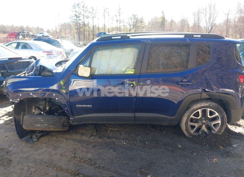 Photo 14 of 2017 Jeep Renegade LATITUDE 4X4 (VIN ZACCJBBB0HPF56271)