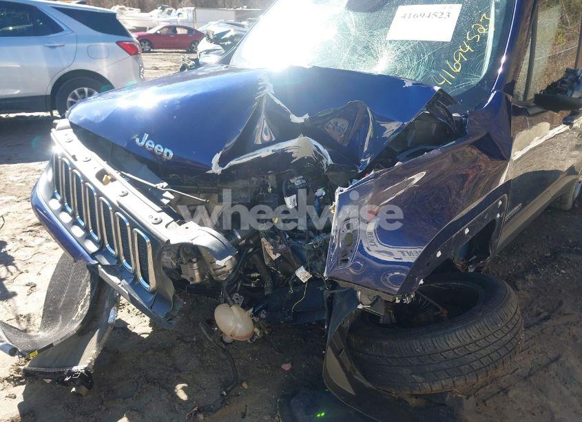 Photo 6 of 2017 Jeep Renegade LATITUDE 4X4 (VIN ZACCJBBB0HPF56271)